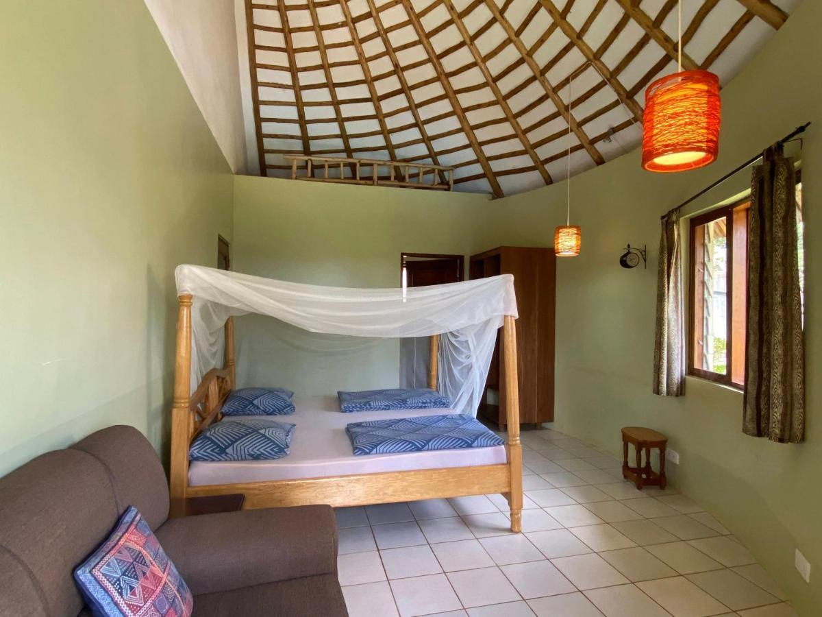 Banda Lodge Masaka Esterno foto