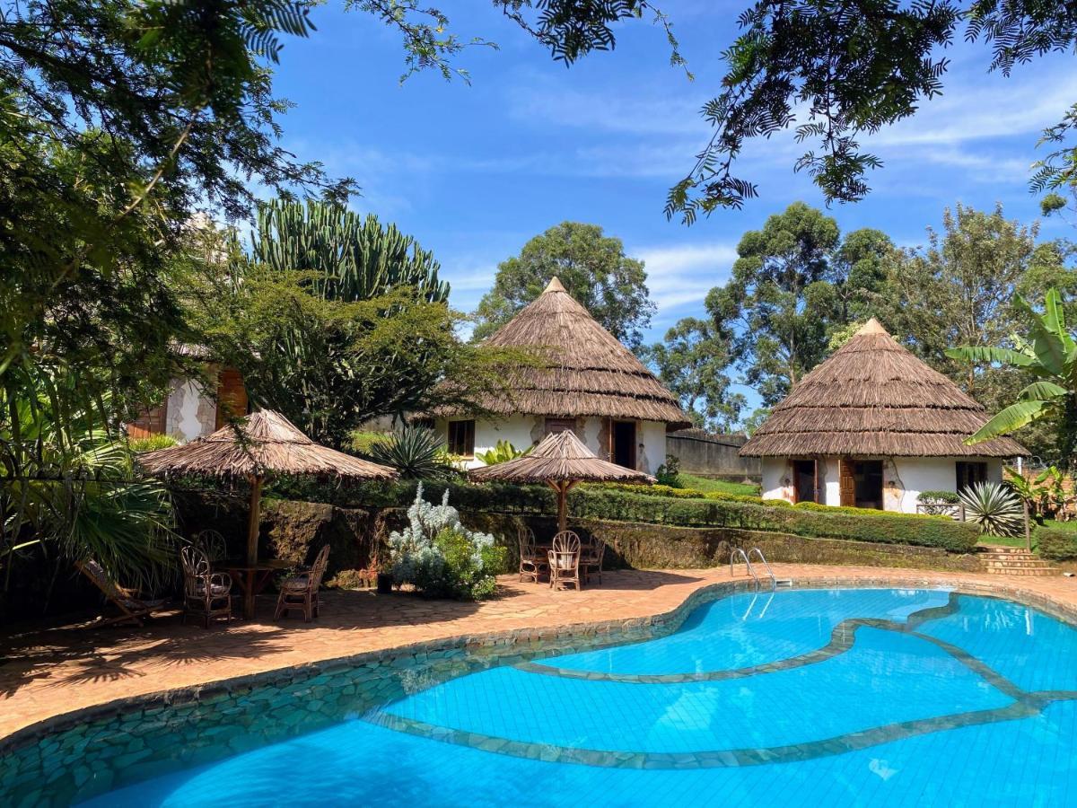 Banda Lodge Masaka Esterno foto